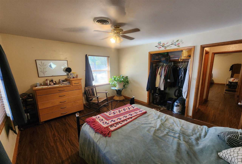 0 , 0 ,3 BathroomsBathrooms,Multi-family,Duplex,Wikoff,1,133237