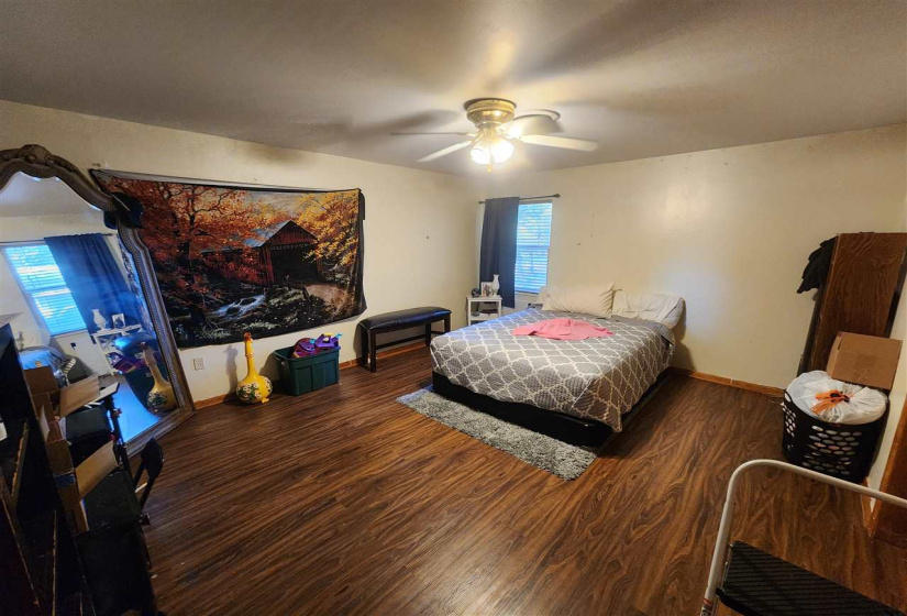 0 , 0 ,3 BathroomsBathrooms,Multi-family,Duplex,Wikoff,1,133237