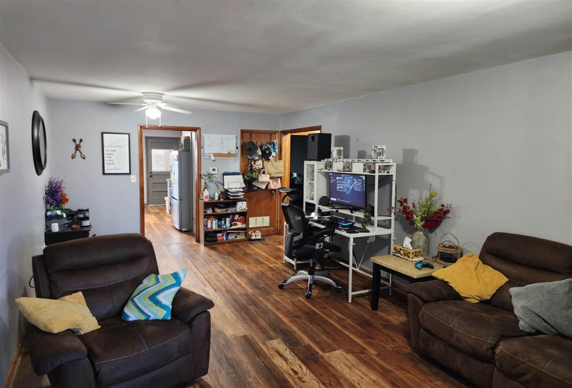 0 , 0 ,3 BathroomsBathrooms,Multi-family,Duplex,Wikoff,1,133237