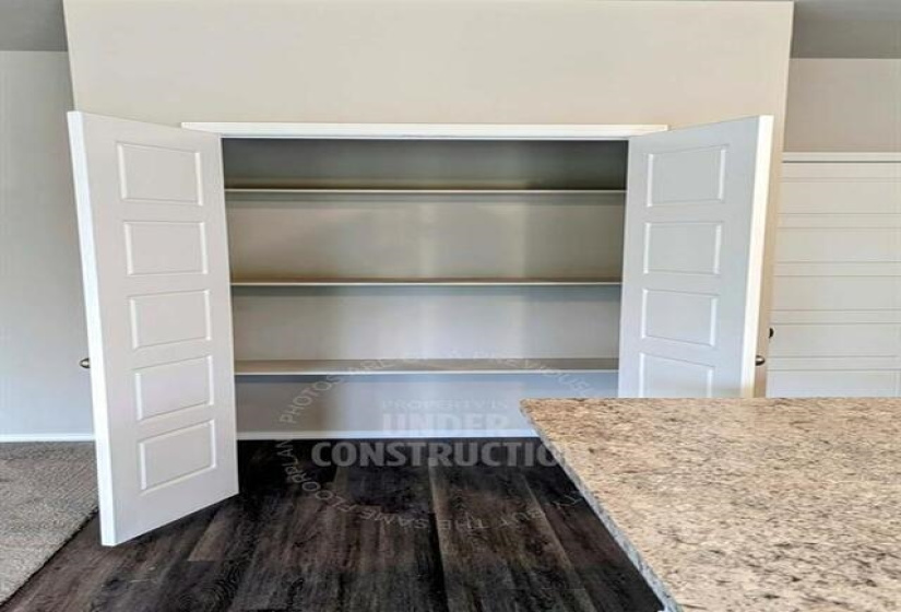 4 Bedrooms Bedrooms, 0 ,2 BathroomsBathrooms,Residential,Single Family,Blackberry,2,133236