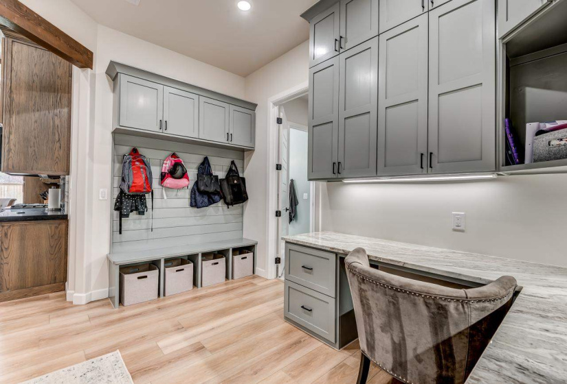 4 Bedrooms Bedrooms, 0 ,3 BathroomsBathrooms,Residential,Single Family,Fiddlers Hill,1.5,133239