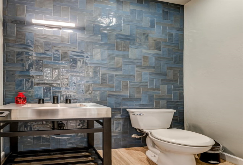 4 Bedrooms Bedrooms, 0 ,3 BathroomsBathrooms,Residential,Single Family,Fiddlers Hill,1.5,133239