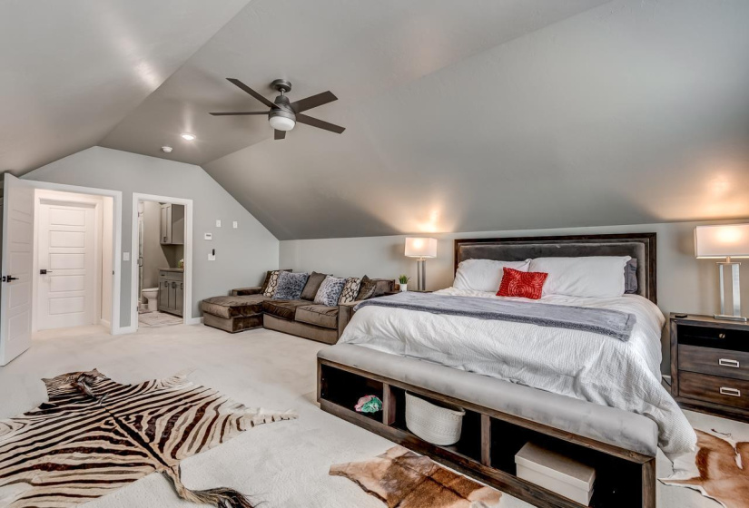 4 Bedrooms Bedrooms, 0 ,3 BathroomsBathrooms,Residential,Single Family,Fiddlers Hill,1.5,133239