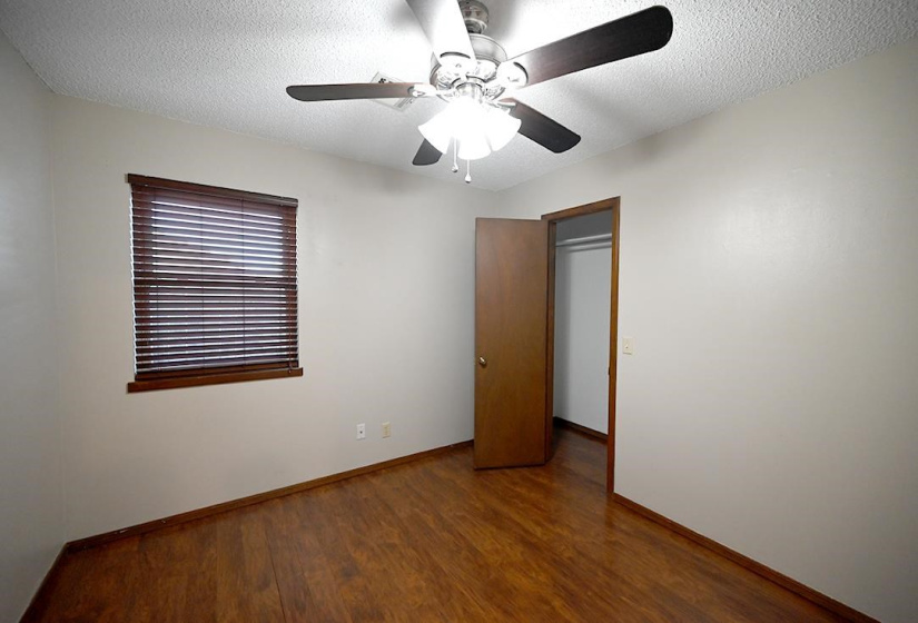 3 Bedrooms Bedrooms, 0 ,1 BathroomBathrooms,Residential,Single Family,Park,1,133241