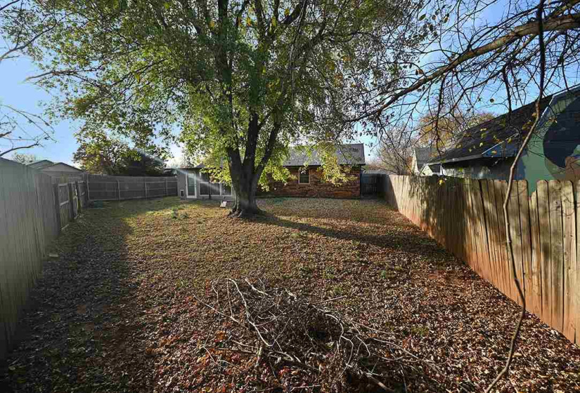 3 Bedrooms Bedrooms, 0 ,1 BathroomBathrooms,Residential,Single Family,Park,1,133241