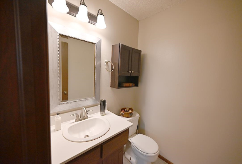 3 Bedrooms Bedrooms, 0 ,1 BathroomBathrooms,Residential,Single Family,Park,1,133241