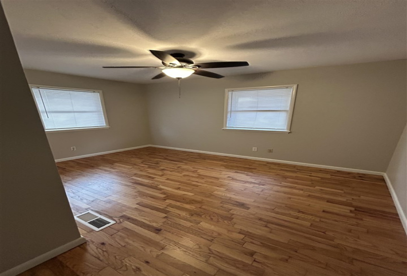 4 Bedrooms Bedrooms, 0 ,2 BathroomsBathrooms,Residential,Single Family,Payne,1,133243