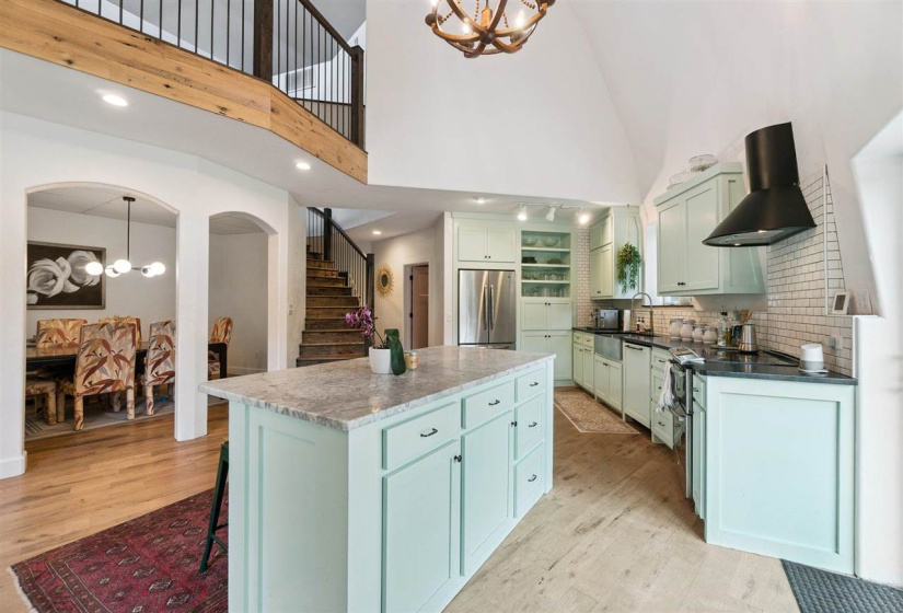 4 Bedrooms Bedrooms, 0 ,2 BathroomsBathrooms,Residential,Single Family,116th,2,133248