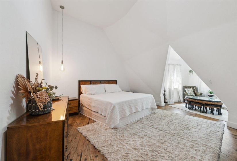 4 Bedrooms Bedrooms, 0 ,2 BathroomsBathrooms,Residential,Single Family,116th,2,133248