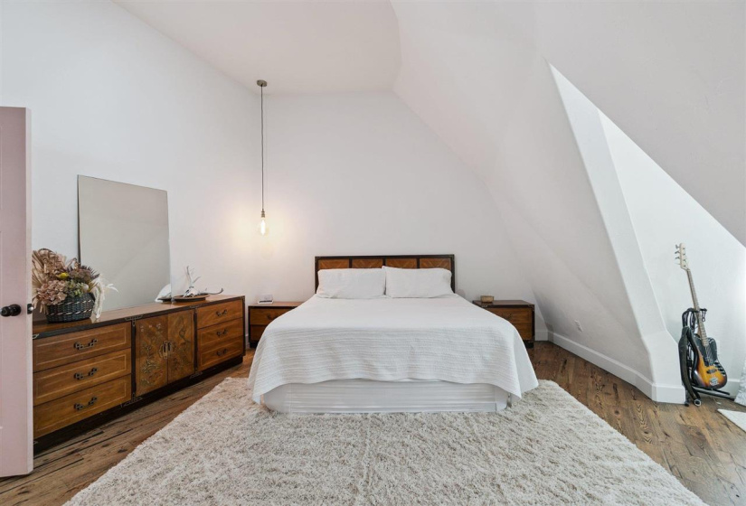 4 Bedrooms Bedrooms, 0 ,2 BathroomsBathrooms,Residential,Single Family,116th,2,133248