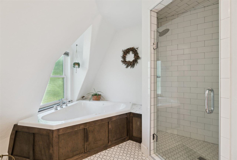 4 Bedrooms Bedrooms, 0 ,2 BathroomsBathrooms,Residential,Single Family,116th,2,133248