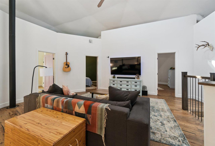 4 Bedrooms Bedrooms, 0 ,2 BathroomsBathrooms,Residential,Single Family,116th,2,133248