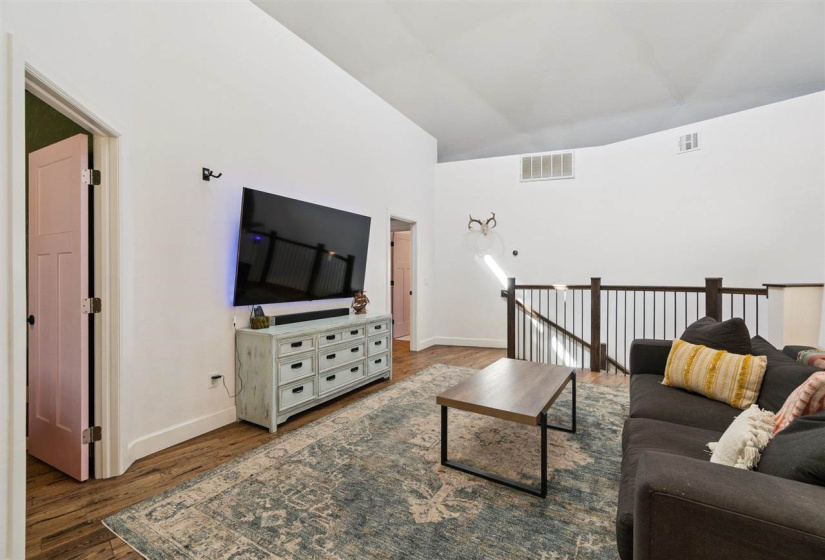 4 Bedrooms Bedrooms, 0 ,2 BathroomsBathrooms,Residential,Single Family,116th,2,133248