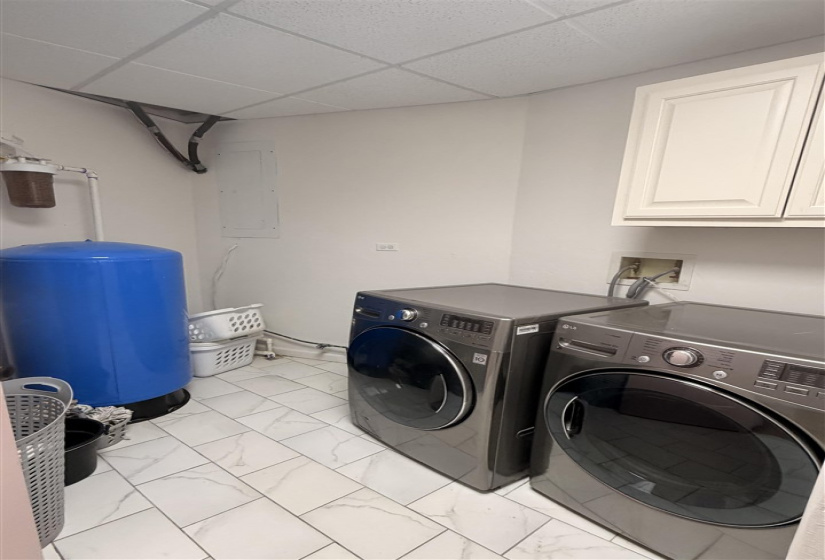 4 Bedrooms Bedrooms, 0 ,2 BathroomsBathrooms,Residential,Single Family,116th,2,133248