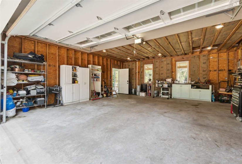 4 Bedrooms Bedrooms, 0 ,2 BathroomsBathrooms,Residential,Single Family,116th,2,133248