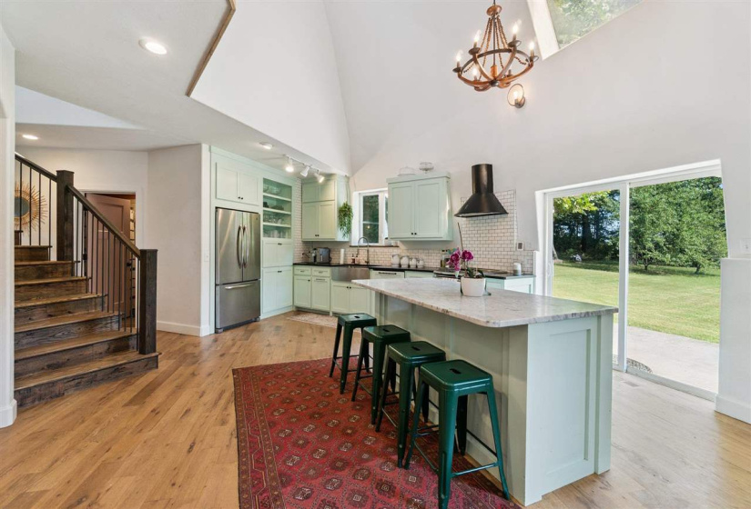 4 Bedrooms Bedrooms, 0 ,2 BathroomsBathrooms,Residential,Single Family,116th,2,133248