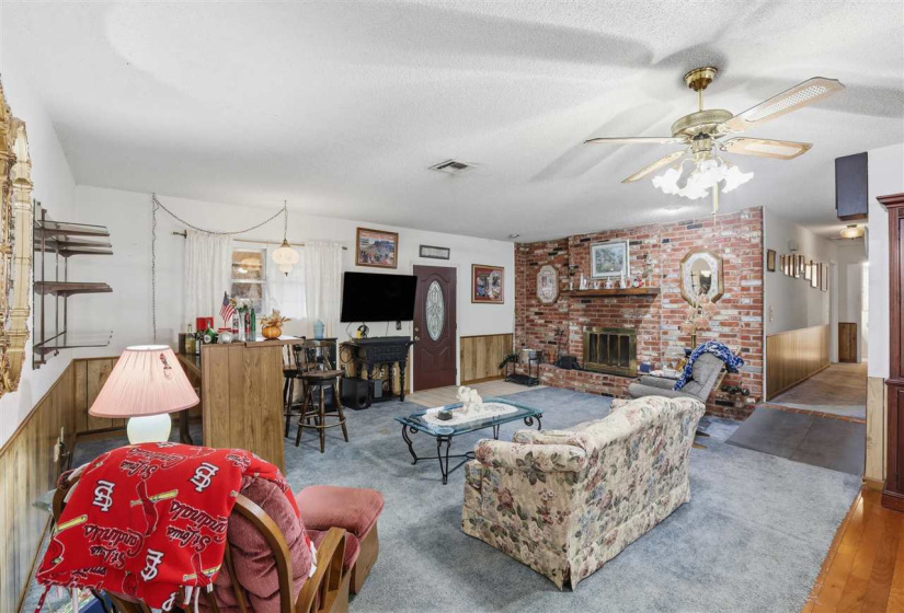 3 Bedrooms Bedrooms, 0 ,2 BathroomsBathrooms,Residential,Single Family,Green Acres,1,133265