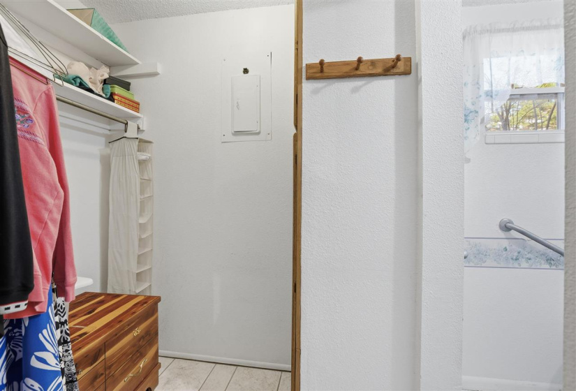 3 Bedrooms Bedrooms, 0 ,2 BathroomsBathrooms,Residential,Single Family,Green Acres,1,133265