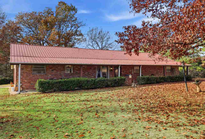 3 Bedrooms Bedrooms, 0 ,2 BathroomsBathrooms,Residential,Single Family,Green Acres,1,133265