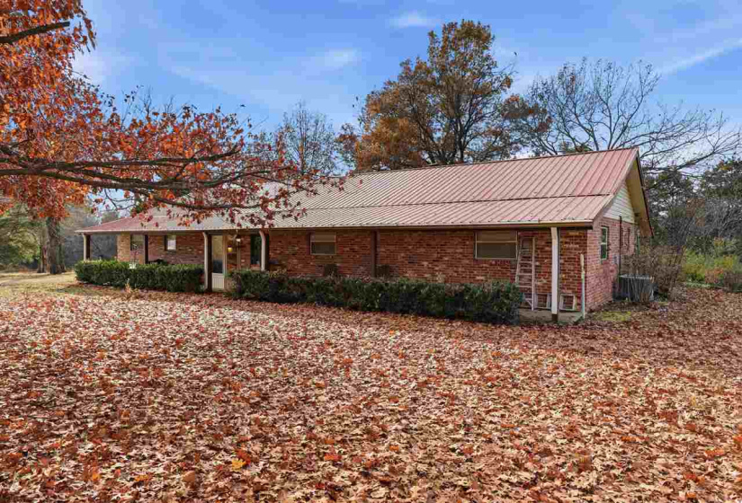 3 Bedrooms Bedrooms, 0 ,2 BathroomsBathrooms,Residential,Single Family,Green Acres,1,133265