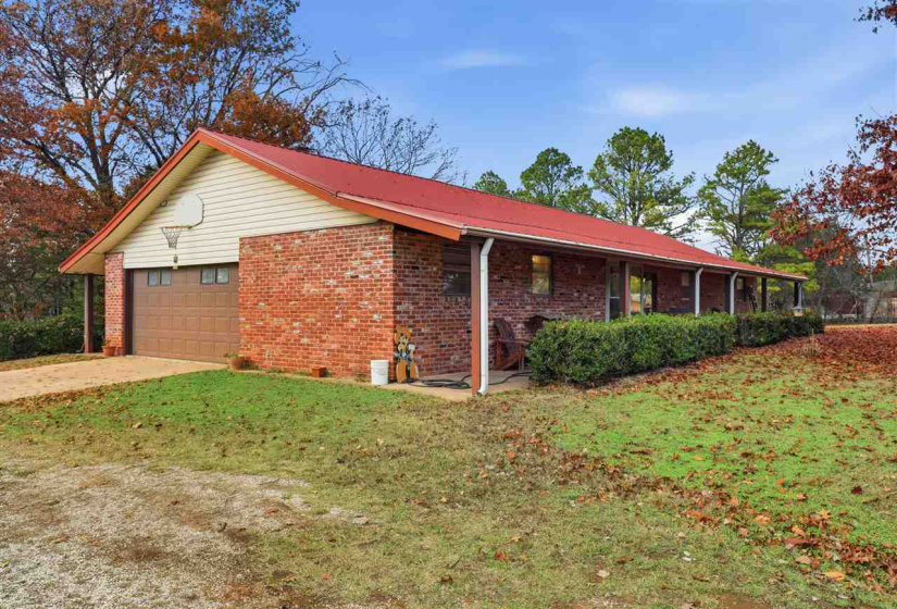 3 Bedrooms Bedrooms, 0 ,2 BathroomsBathrooms,Residential,Single Family,Green Acres,1,133265