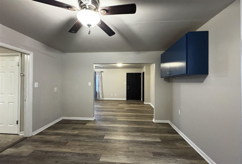 2 Bedrooms Bedrooms, 0 ,1 BathroomBathrooms,Residential,Single Family,Broadway,1,133266