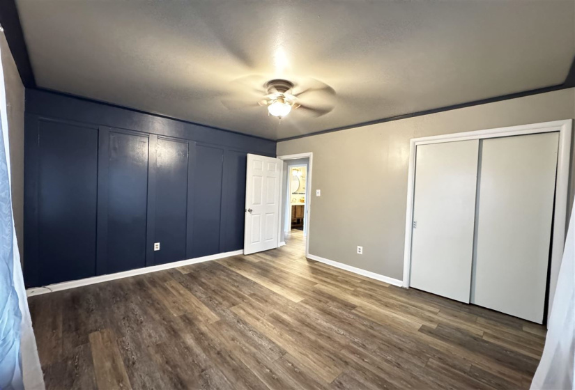 2 Bedrooms Bedrooms, 0 ,1 BathroomBathrooms,Residential,Single Family,Broadway,1,133266