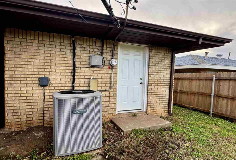 2 Bedrooms Bedrooms, 0 ,1 BathroomBathrooms,Residential,Single Family,Broadway,1,133266