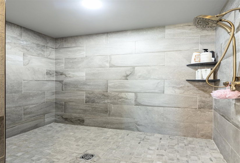 4 Bedrooms Bedrooms, 0 ,2 BathroomsBathrooms,Residential,Single Family,Haydans Brk,1,133270