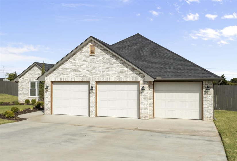 4 Bedrooms Bedrooms, 0 ,2 BathroomsBathrooms,Residential,Single Family,Haydans Brk,1,133270