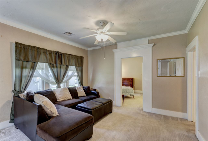 0 , 0 ,1 BathroomBathrooms,Multi-family,Duplex,Duck,1,127047