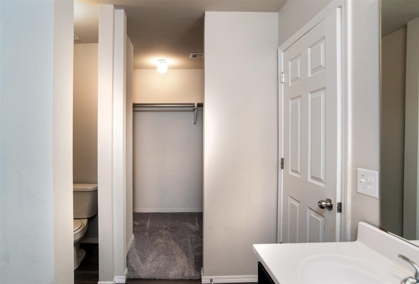 4 Bedrooms Bedrooms, 0 ,2 BathroomsBathrooms,Residential,Single Family,Brooke,1,133277