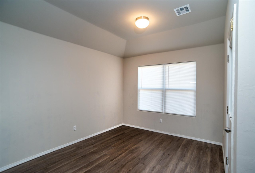 4 Bedrooms Bedrooms, 0 ,2 BathroomsBathrooms,Residential,Single Family,Brooke,1,133277