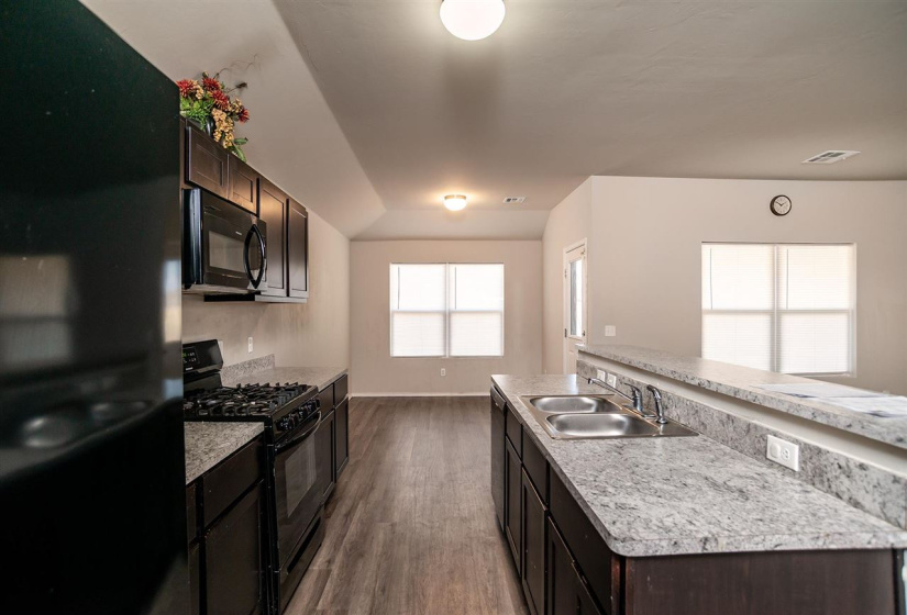 4 Bedrooms Bedrooms, 0 ,2 BathroomsBathrooms,Residential,Single Family,Brooke,1,133277