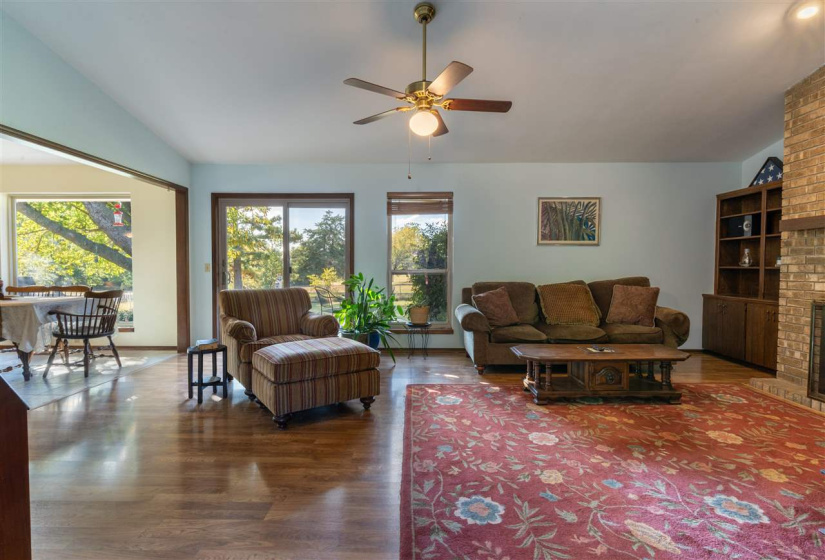 3 Bedrooms Bedrooms, 0 ,2 BathroomsBathrooms,Residential,Single Family,Summit Ridge,1,133018