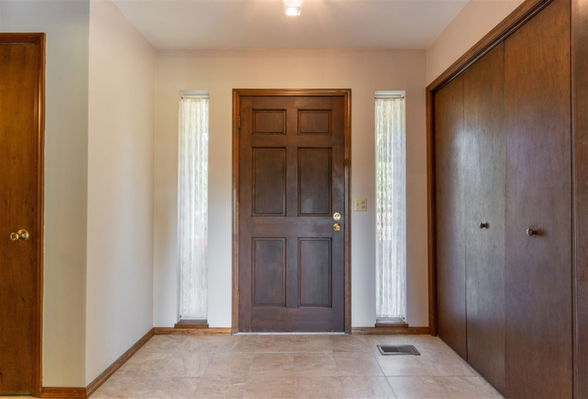 3 Bedrooms Bedrooms, 0 ,2 BathroomsBathrooms,Residential,Single Family,Summit Ridge,1,133018