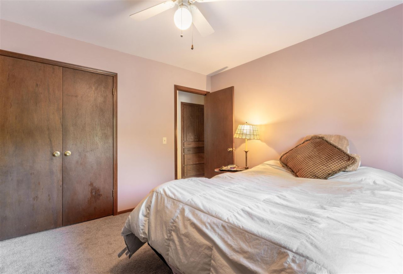 3 Bedrooms Bedrooms, 0 ,2 BathroomsBathrooms,Residential,Single Family,Summit Ridge,1,133018