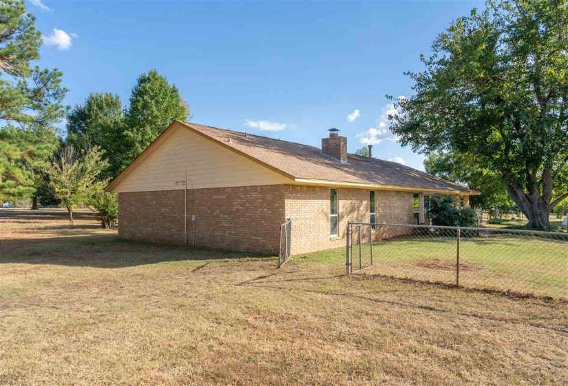 3 Bedrooms Bedrooms, 0 ,2 BathroomsBathrooms,Residential,Single Family,Summit Ridge,1,133018