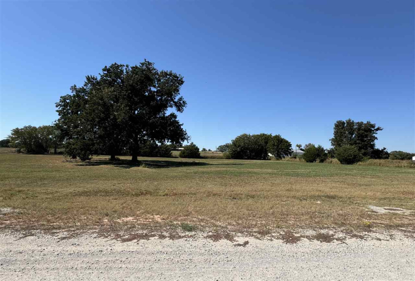 0 , 0 ,0,Lots/land,Platted,Fairlake,0,133279
