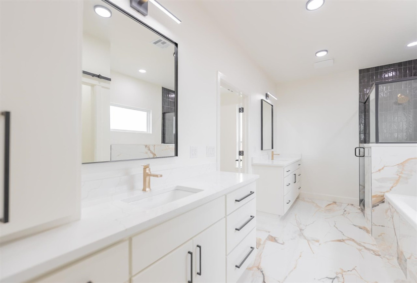 4 Bedrooms Bedrooms, 0 ,2 BathroomsBathrooms,Residential,Single Family,Elk,1,133282