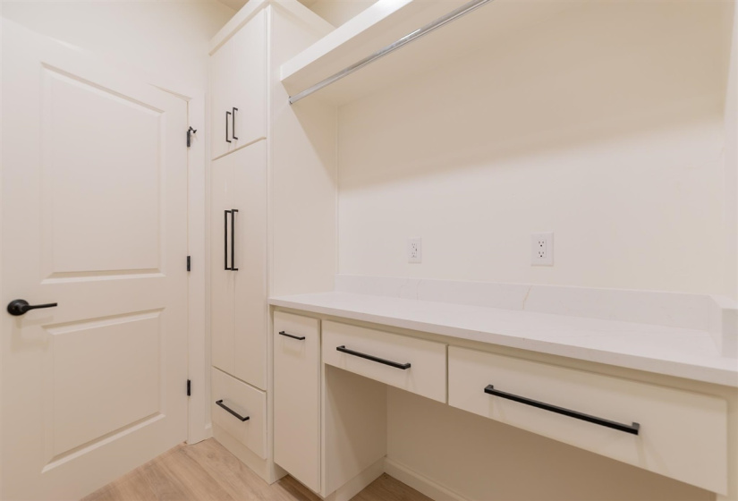 4 Bedrooms Bedrooms, 0 ,2 BathroomsBathrooms,Residential,Single Family,Elk,1,133282