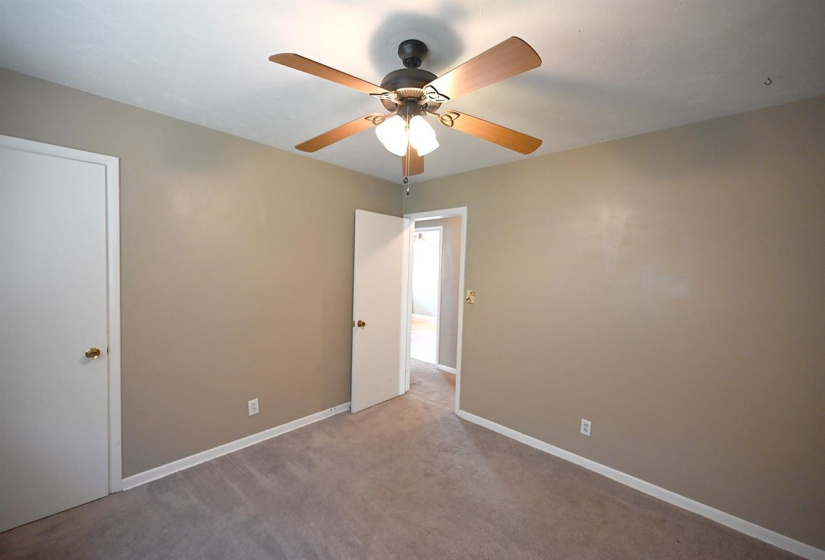 3 Bedrooms Bedrooms, 0 ,1 BathroomBathrooms,Residential,Single Family,Grandview,1,133283