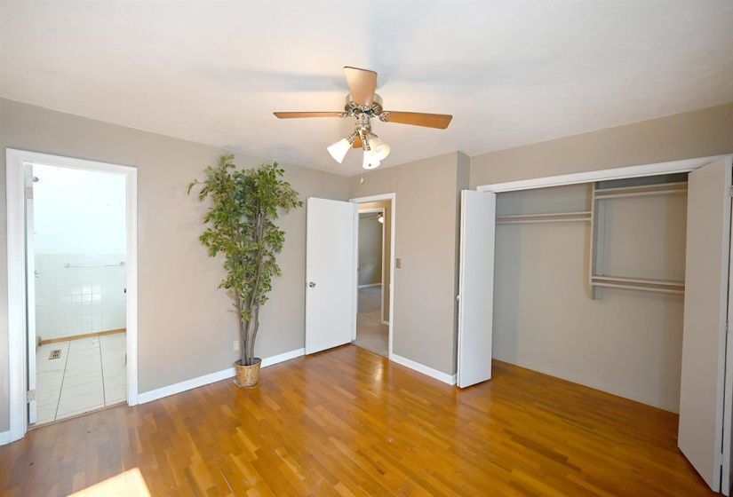 3 Bedrooms Bedrooms, 0 ,1 BathroomBathrooms,Residential,Single Family,Grandview,1,133283