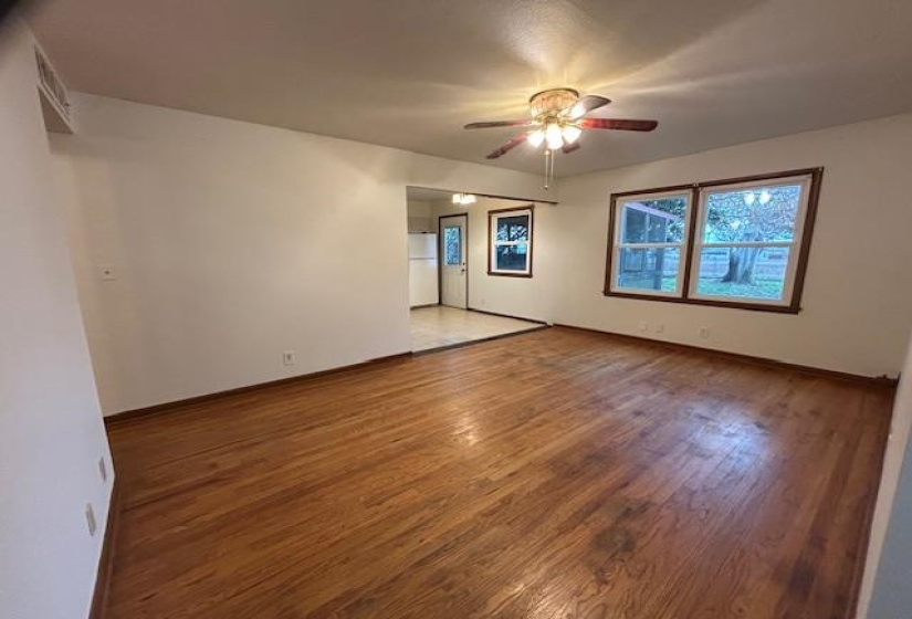 3 Bedrooms Bedrooms, 0 ,1 BathroomBathrooms,Residential,Single Family,Richway,1,133288