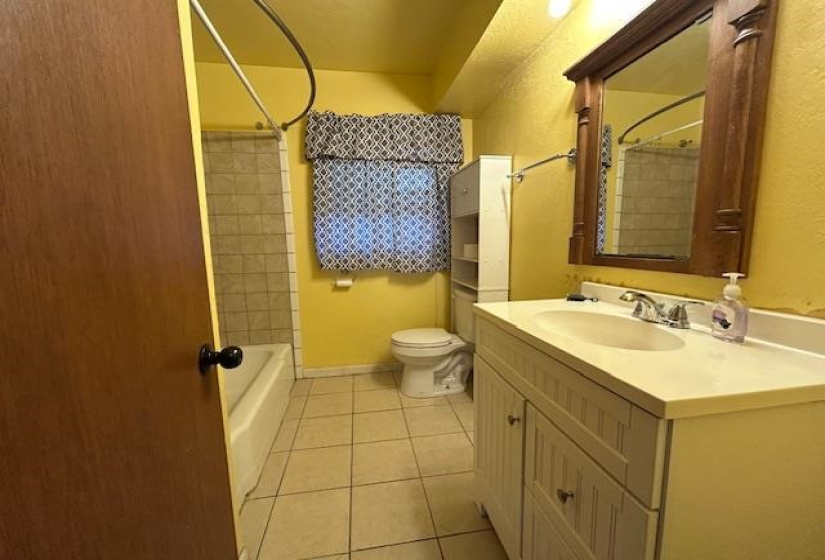 3 Bedrooms Bedrooms, 0 ,1 BathroomBathrooms,Residential,Single Family,Richway,1,133288