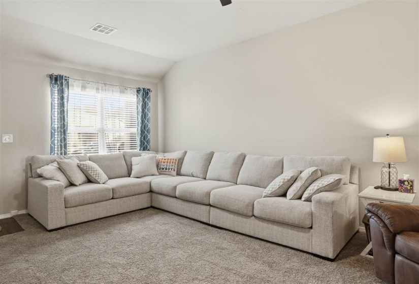 4 Bedrooms Bedrooms, 0 ,2 BathroomsBathrooms,Residential,Single Family,Kinder Wells,1,133289