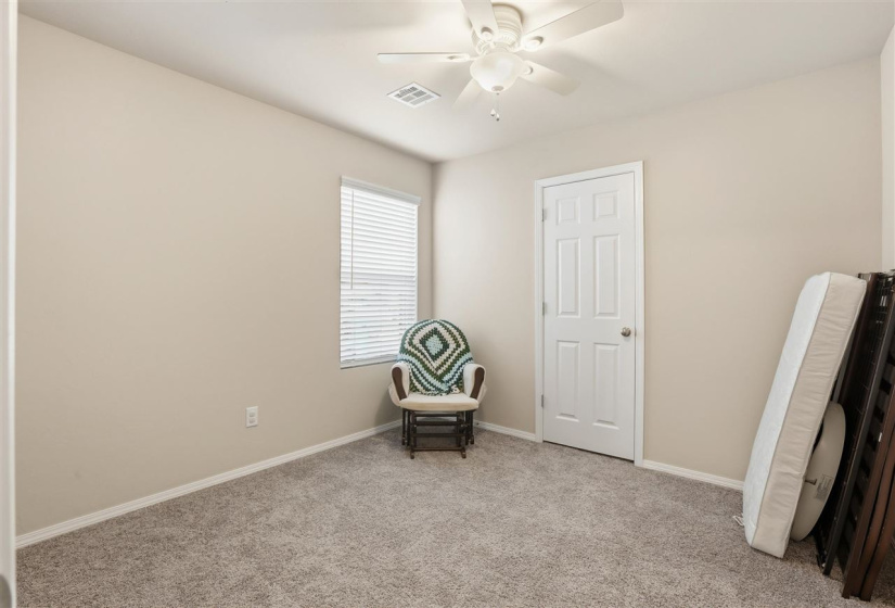 4 Bedrooms Bedrooms, 0 ,2 BathroomsBathrooms,Residential,Single Family,Kinder Wells,1,133289