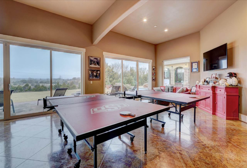 7 Bedrooms Bedrooms, 0 ,5 BathroomsBathrooms,Residential,Single Family,Laguna,1.5,133290