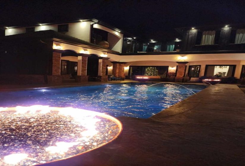 7 Bedrooms Bedrooms, 0 ,5 BathroomsBathrooms,Residential,Single Family,Laguna,1.5,133290