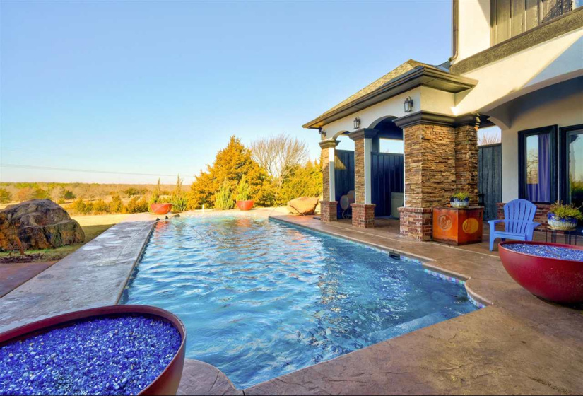 7 Bedrooms Bedrooms, 0 ,5 BathroomsBathrooms,Residential,Single Family,Laguna,1.5,133290